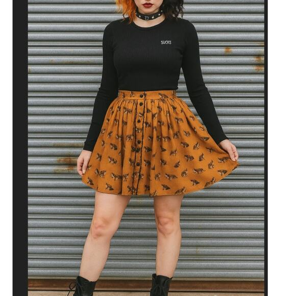 Hell Bunny Fox Print Skirt Cognac Button Front Size XS Retro Punk Style NWOT - Picture 1 of 9